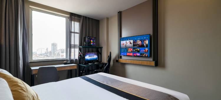 美娱·星峰电竞酒店(枣庄光明西路高铁站店)图片