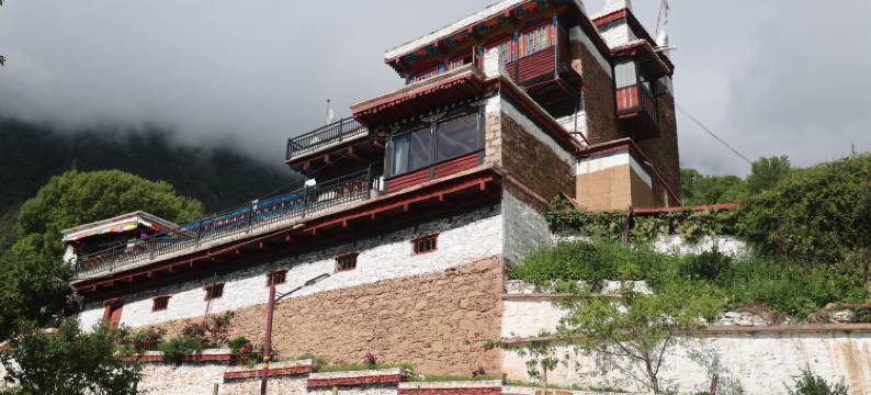 土司古居·吉隆客栈图片