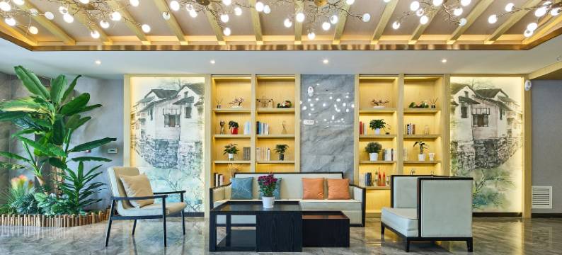 柏纳S酒店(那拉提镇草原风景区店)图片