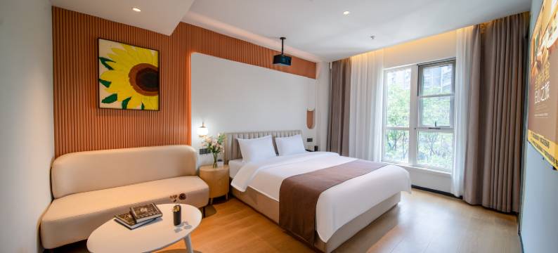 天然智选酒店(浦口宝隆时代广场南京工业大学地铁站店)图片