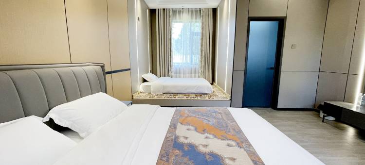 尼勒克云澜山泉民宿(喀什河店)图片