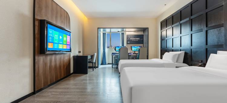 网鱼电竞酒店(广州东站天河体育中心店)图片