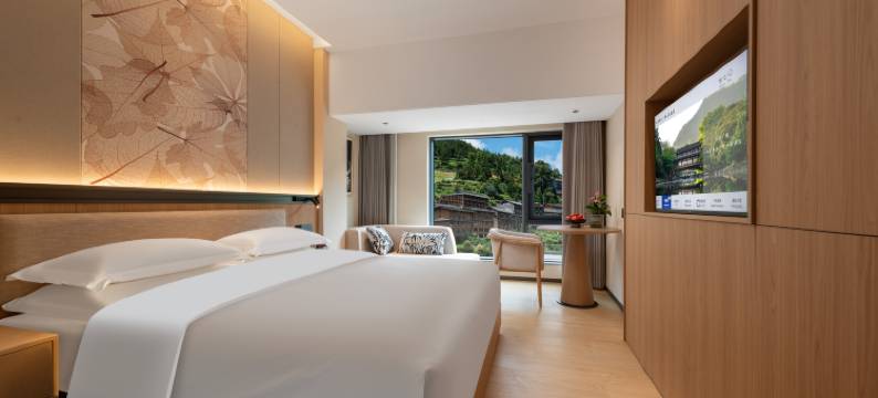 秋山居酒店(西江千户苗寨大北门店)图片