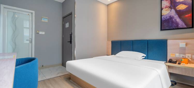 7天连锁酒店(郴州步步高新天地裕后街店)图片