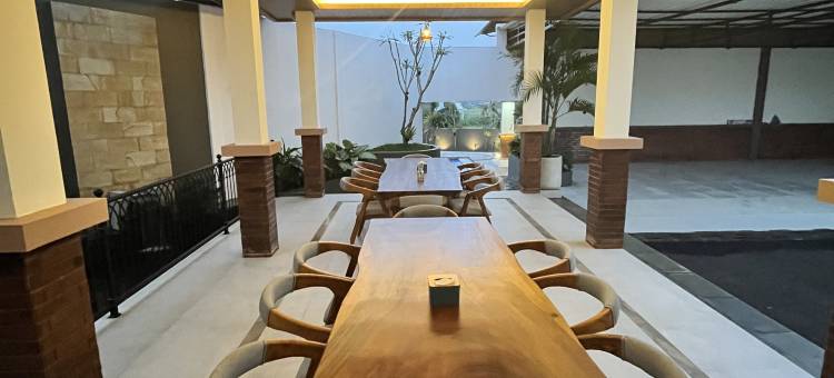 Abriki Village图片