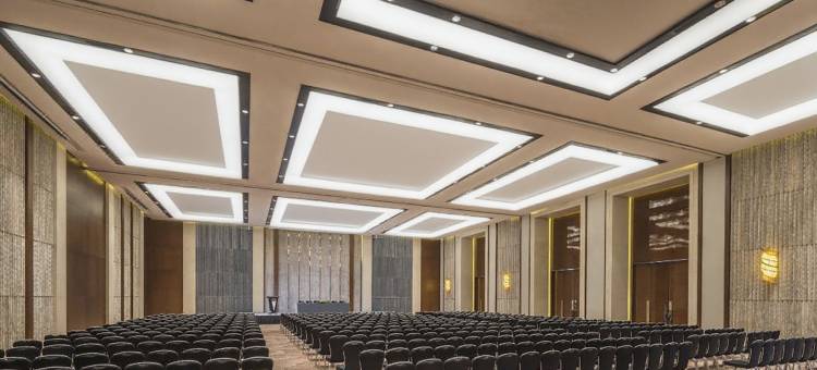 南昌WO酒店(艾溪湖东地铁站店)图片