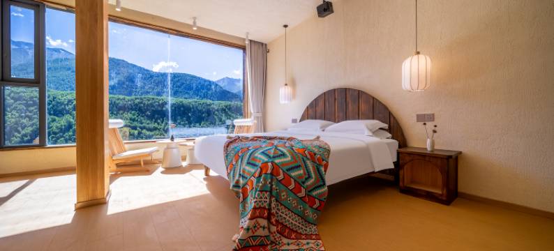 四姑娘山御宿苑·山野度假酒店(长坪沟景区店)图片