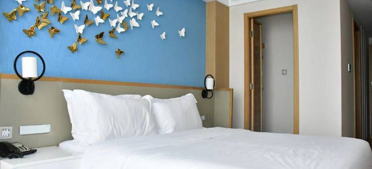 杭州阿里巴巴未来科技城桔子水晶酒店图片