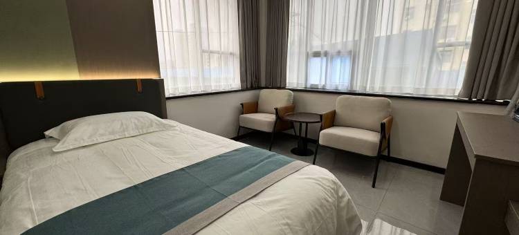 悦享·轻奢酒店图片