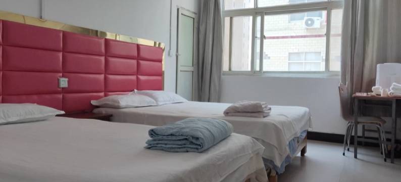 易达宾馆(新郑升达大学中原工学院店)图片