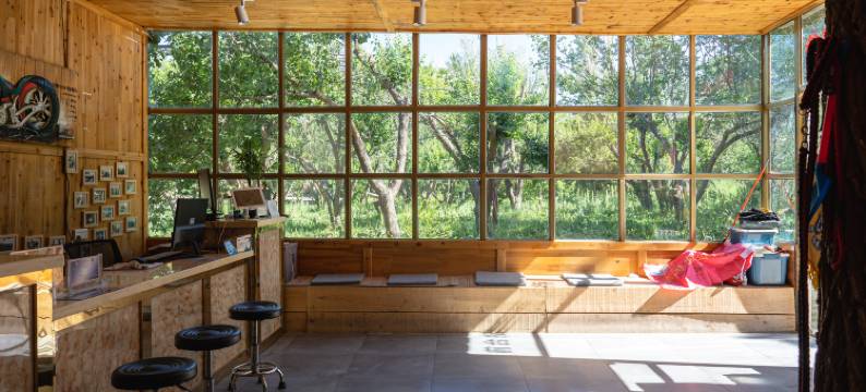 敦煌九居客栈(鸣沙山月牙泉景区店)图片