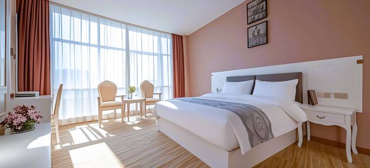 雅斯特国际酒店YESTE(百色高铁站店)图片