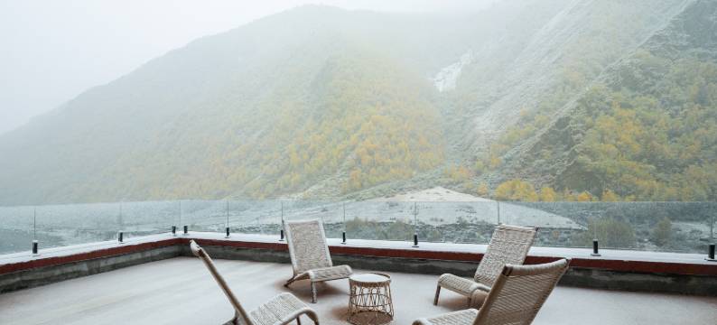 暮山映雪·天空之域ISLAND  VILLAGE(新都桥店)图片