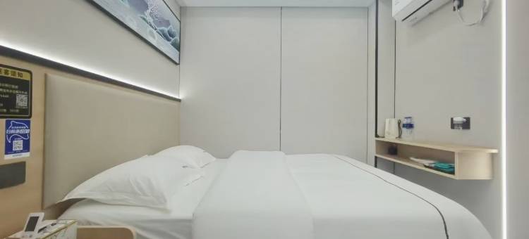 怡鑫公寓(万佳服装批发市场沙河顶地铁站店)图片