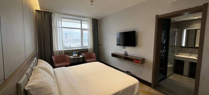 铃兰酒店(天水火车站市第二人民医院店)图片