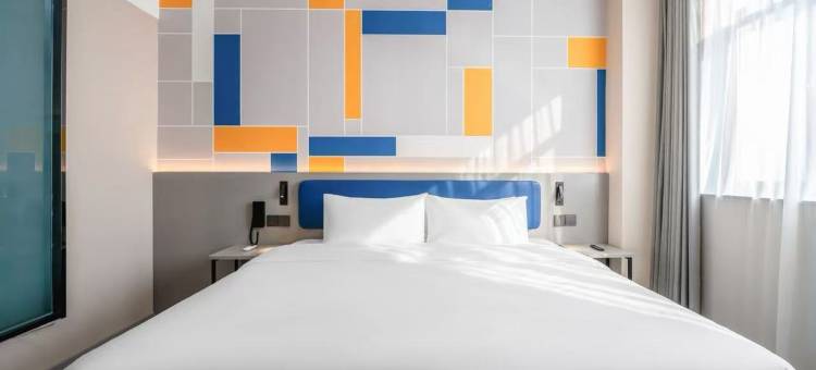 7天酒店(菏泽汽车总站新康庄服装城店)图片