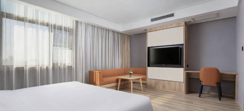 智尚臻选酒店(南通濠河景区友谊桥地铁站店)图片