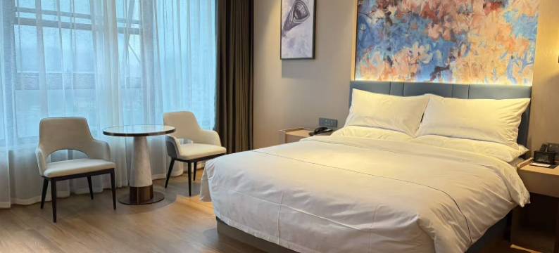 白玉兰酒店(十堰万达广场店)图片