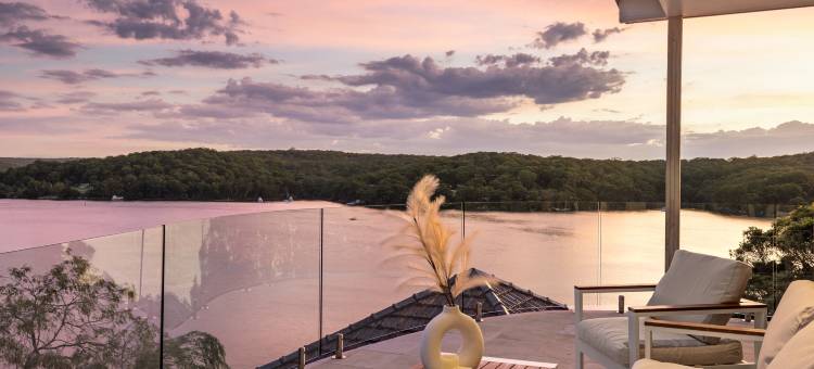滨水奢华客房·绝美景观(Waterfront Luxury Rooms with Stunning Views)图片