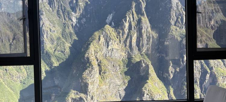 虎跳峡云隐半山民宿图片
