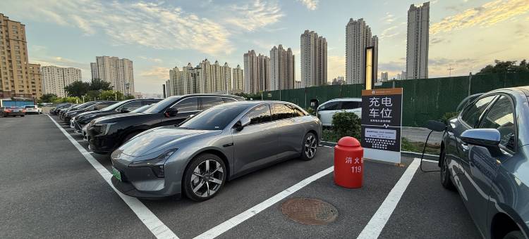 潍坊汉斯威士酒店(吾悦广场店)图片