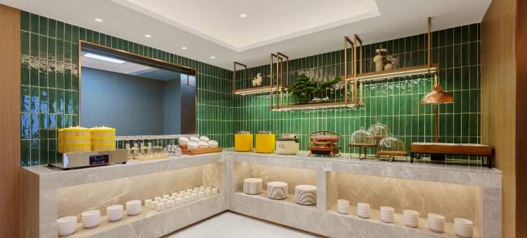 白玉兰酒店(鞍山通用技术环球医疗鞍钢总医院玉佛苑店)图片