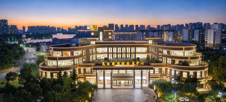 黄冈瓦尔登酒店(遗爱湖店)图片