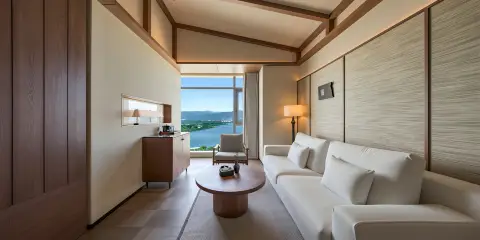 鬆間堂PINE HOTEL民宿(晉陽湖店)