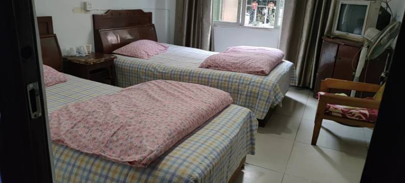 资阳雁东旅馆图片