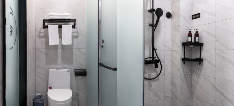 锐思特酒店(正定古城小商品夜市店)图片