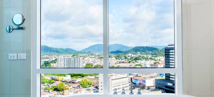 普吉岛佛基拉诺富特城市酒店(Novotel Phuket City Phokeethra)图片