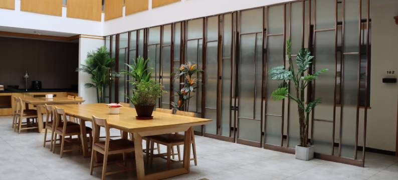 拉萨雪巷居酒店(布达拉宫店)图片