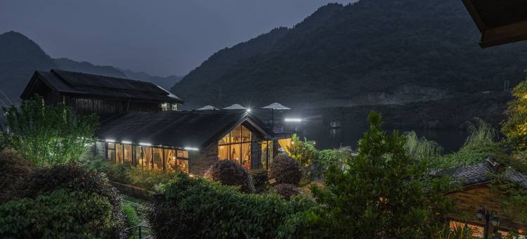 长阳清舍客栈图片