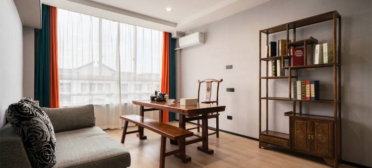 格林凯瑞轻奢酒店(台州路桥中盛广场店)图片