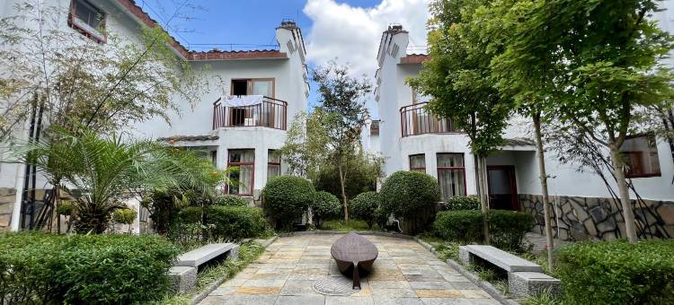 兴仁薏见民宿图片