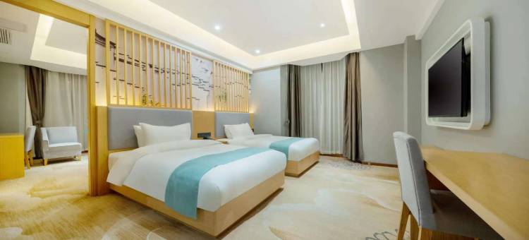 罗兰假日酒店(芜湖方特乐园罗兰小镇店)图片