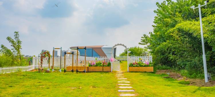 C75太空露营民宿图片