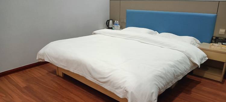 清雅假日酒店(沧州海兴人民公园海港路店)图片
