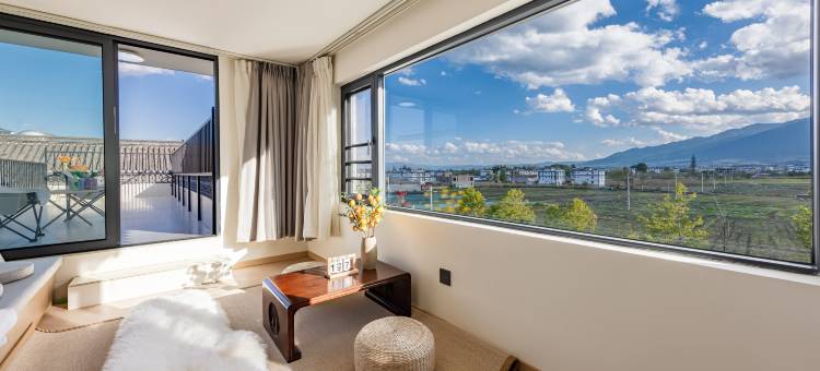 花筑·洱栖智能设计师民宿(磻溪S湾店)图片