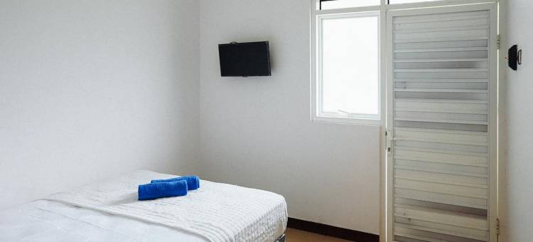 红门酒店清真-近马塔兰综合医院龙目岛2(RedDoorz Syariah near RSUD Mataram Lombok 2)图片