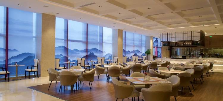 南昌文演建国饭店(万象城南昌之星摩天轮店)图片