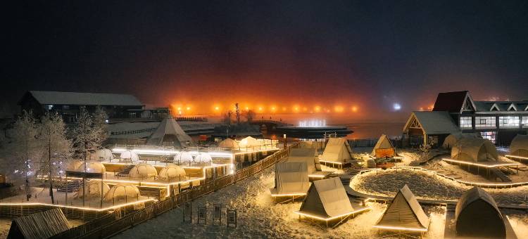 深呼吸西岭雪山露营地图片