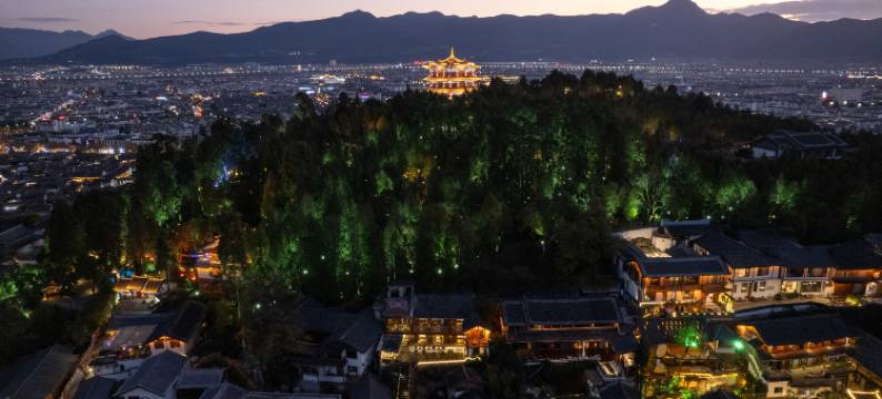 丽江遇嘉人·白马轻奢度假雪山观景民宿(古城狮子山店)图片