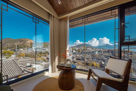 俏半山一城·设计师观古城雪山屋顶咖啡美宿(丽江古城大水车店)图片