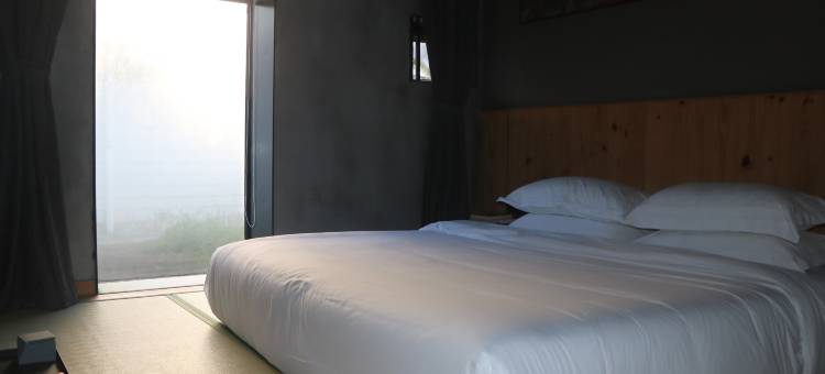 山有居民宿(琼中新伟农场店)图片