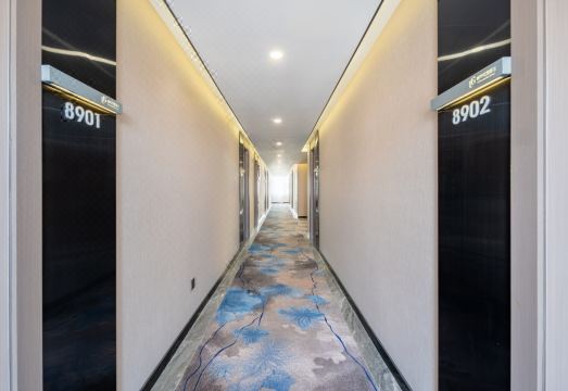 Urban Garden Hotel (Pingdu Jinhe Plaza)Hotel Overview