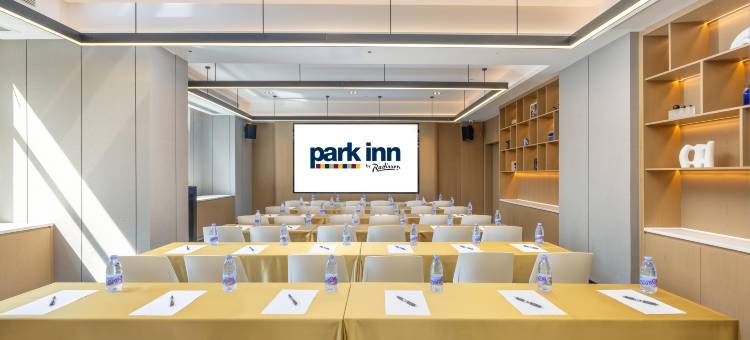 丽柏酒店(青岛城阳区政府万象汇店)图片