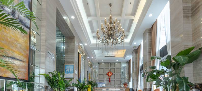 康乃馨商务酒店(广州白云站同德地铁站店)图片