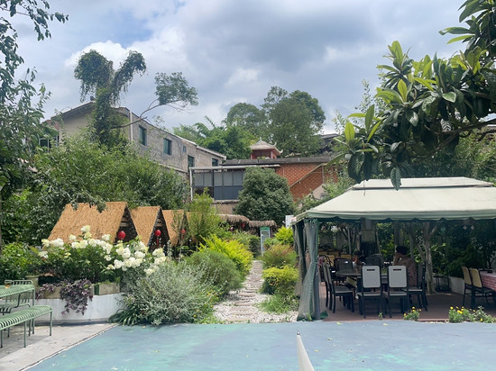 花溪·吵夜郎观景民宿(青岩古镇店)