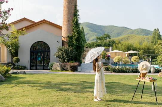 莫干山大墅下·溯溪泳池鸣沙温泉度假美宿图片